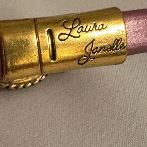LAURA JANELLE Signed Gold Tone Bracelet with Gemstone Focal Point Magnetic Clasp